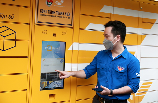 Tủ phát hàng tự động Post Smart” - công trình chào mừng ĐH Đoàn của tuổi trẻ Bưu điện Việt Nam