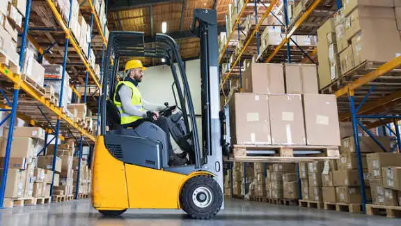 GIẢI PHÁP HỆ THỐNG CẢNH BÁO VA CHẠM VÀ GIỚI HẠN TỐC ĐỘ XE NÂNG